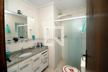 Casa à venda com 102m², 3 quartos e 2 vagas Casa à venda com 102m², 3 quartos e 2 vagasBanheiro 1