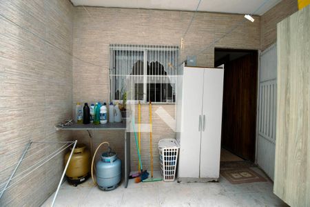 Casa à venda com 102m², 3 quartos e 2 vagas Casa à venda com 102m², 3 quartos e 2 vagasLavanderia