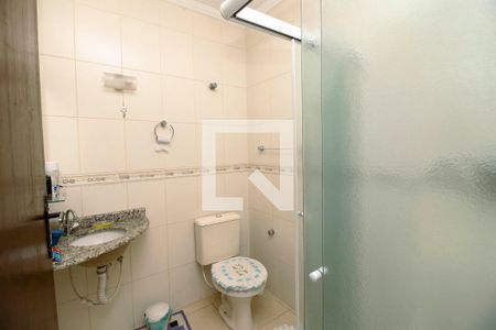 Casa à venda com 102m², 3 quartos e 2 vagas Casa à venda com 102m², 3 quartos e 2 vagasBanheiro da Suíte