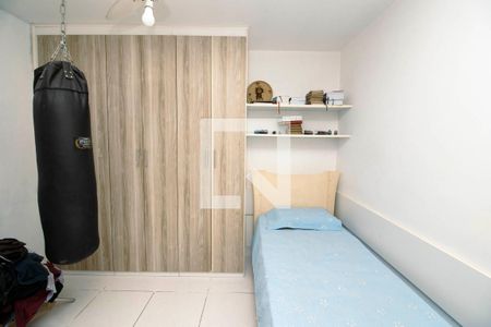 Casa à venda com 102m², 3 quartos e 2 vagas Casa à venda com 102m², 3 quartos e 2 vagasQuarto 2