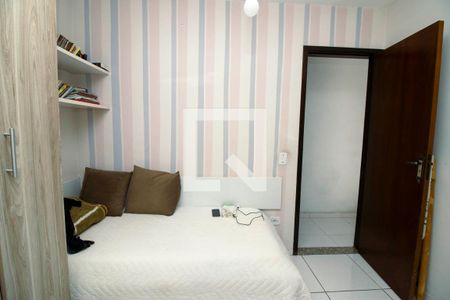 Casa à venda com 102m², 3 quartos e 2 vagas Casa à venda com 102m², 3 quartos e 2 vagasQuarto 1