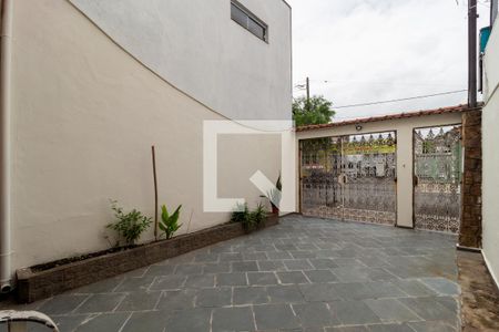Casa à venda com 200m², 3 quartos e 2 vagasGaragem