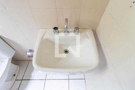 Casa à venda com 200m², 3 quartos e 2 vagasDetalhe Banheiro - Social 2