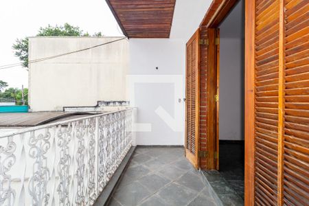 Casa à venda com 200m², 3 quartos e 2 vagasVaranda - Suíte