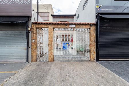 Casa à venda com 200m², 3 quartos e 2 vagasFachada