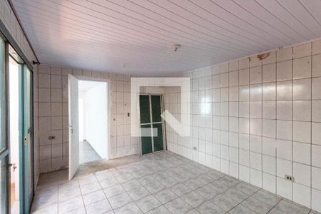 Quarto 1 de casa para alugar com 2 quartos, 100m² em Vila Araguaia, São Paulo