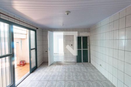 Quarto 1 de casa para alugar com 2 quartos, 100m² em Vila Araguaia, São Paulo