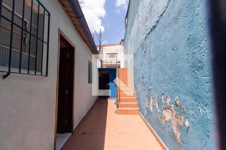 Casa para alugar com 100m², 2 quartos e 1 vagaQuintal