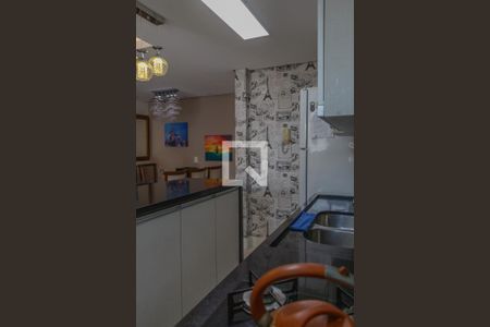 Apartamento para alugar com 73m², 3 quartos e 1 vaga Apartamento para alugar com 73m², 3 quartos e 1 vagaCozinha e Área de Serviço