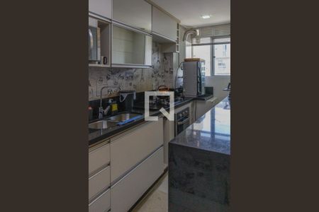 Apartamento para alugar com 73m², 3 quartos e 1 vaga Apartamento para alugar com 73m², 3 quartos e 1 vagaCozinha e Área de Serviço