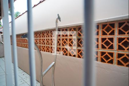 Casa para alugar com 107m², 2 quartos e 5 vagasQuarto 2 - Vista