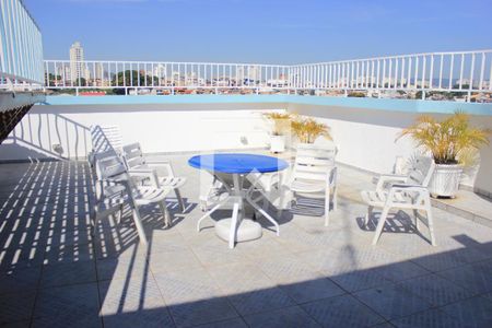 Apartamento para alugar com 66m², 2 quartos e 1 vagaÁrea comum - Piscina