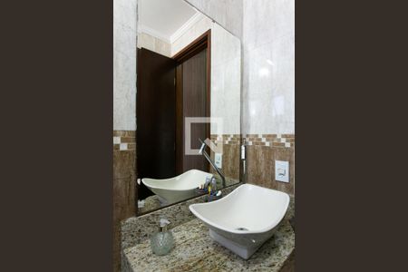 Apartamento à venda com 63m², 2 quartos e 2 vagas Apartamento à venda com 63m², 2 quartos e 2 vagasBanheiro da Suíte