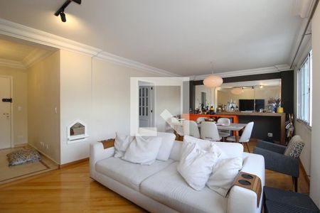 Sala de apartamento à venda com 3 quartos, 130m² em Indianópolis, São Paulo