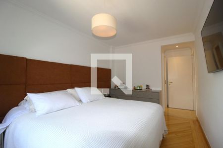 Apartamento à venda com 130m², 3 quartos e 1 vagaQuarto 3 - Suíte