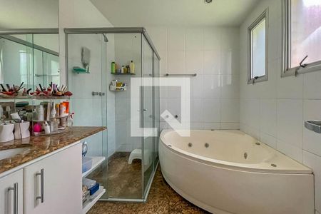 Apartamento para alugar com 132m², 4 quartos e 3 vagasBanheiro