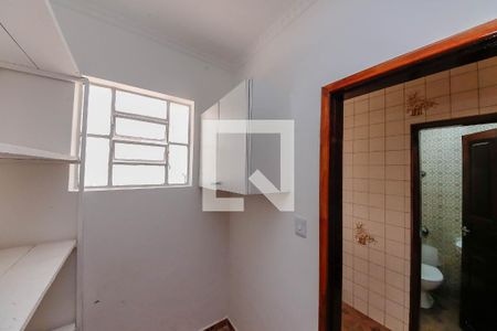 Casa à venda com 200m², 3 quartos e 4 vagasDispensa