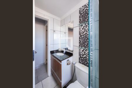 Apartamento para alugar com 60m², 2 quartos e 1 vaga Apartamento para alugar com 60m², 2 quartos e 1 vagaBanheiro