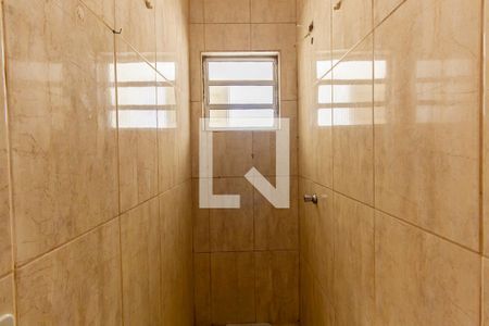 Casa de condomínio para alugar com 50m², 2 quartos e sem vaga Casa de condomínio para alugar com 50m², 2 quartos e sem vagaBanheiro 1