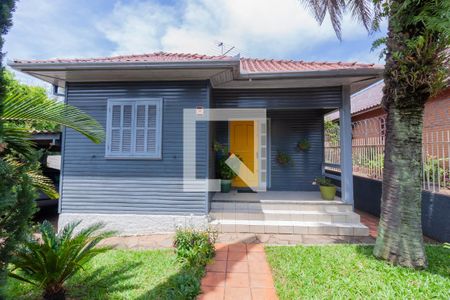 Casa para alugar com 125m², 3 quartos e 3 vagas Casa para alugar com 125m², 3 quartos e 3 vagasFachada