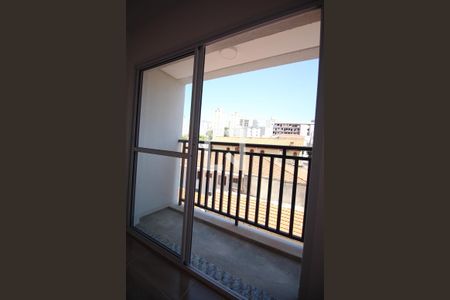 Apartamento para alugar com 43m², 2 quartos e sem vagaVaranda