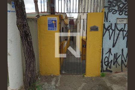 Casa para alugar com 52m², 1 quarto e sem vaga Casa para alugar com 52m², 1 quarto e sem vagaFachada