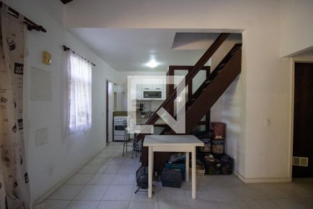 Sala de casa para alugar com 4 quartos, 70m² em Vargem Grande, Rio de Janeiro