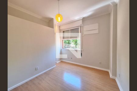 Quarto 1 de apartamento para alugar com 3 quartos, 97m² em Laranjeiras, Rio de Janeiro