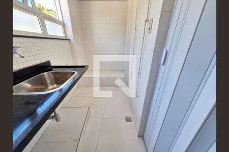 Apartamento para alugar com 97m², 3 quartos e 1 vagaÁrea de serviço
