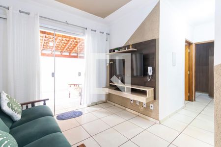 Sala de casa de condomínio para alugar com 2 quartos, 120m² em Geraldo Correia de Carvalho, Ribeirão Preto