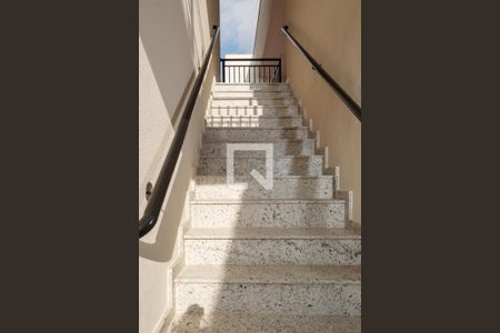 Apartamento à venda com 45m², 2 quartos e sem vagaEscada 