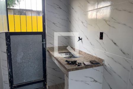 Cozinha de casa para alugar com 2 quartos, 60m² em Vila Urussai, Duque de Caxias