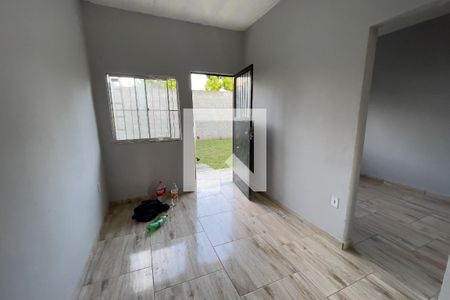 Sala de casa para alugar com 2 quartos, 60m² em Vila Urussai, Duque de Caxias