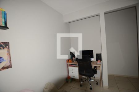 Apartamento à venda com 137m², 3 quartos e 2 vagasQuarto 2