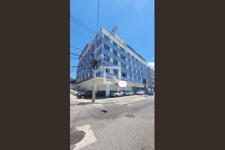 Apartamento à venda com 80m², 2 quartos e 1 vaga Apartamento à venda com 80m², 2 quartos e 1 vagaFachada