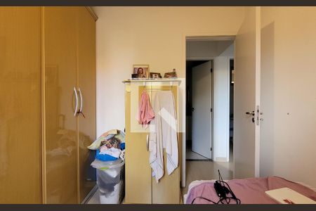 Quarto de apartamento à venda com 3 quartos, 63m² em Jardim Utinga, Santo André