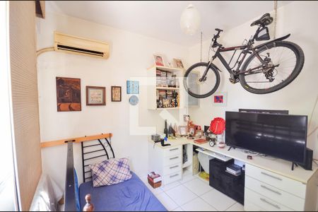 Quarto 2 de apartamento para alugar com 2 quartos, 68m² em Estácio, Rio de Janeiro