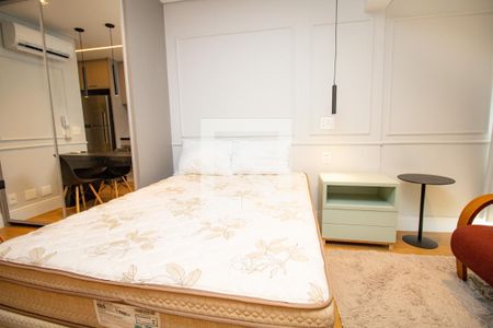 Quarto, cama de casal  de kitnet/studio para alugar com 1 quarto, 25m² em Indianópolis, São Paulo