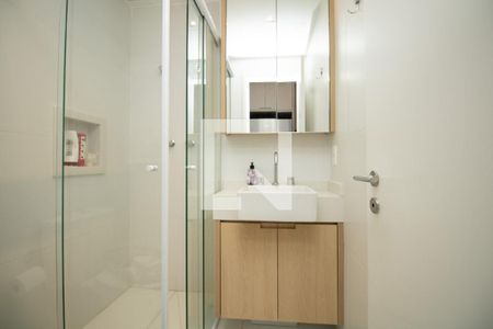Studio para alugar com 25m², 1 quarto e sem vaga Studio para alugar com 25m², 1 quarto e sem vagaBanheiro, armário