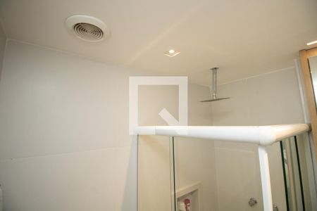 Studio para alugar com 25m², 1 quarto e sem vaga Studio para alugar com 25m², 1 quarto e sem vagaBanheiro, box e ducha