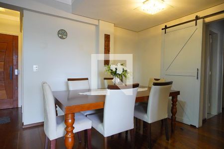 Sala  de apartamento para alugar com 3 quartos, 111m² em Chácara das Pedras, Porto Alegre