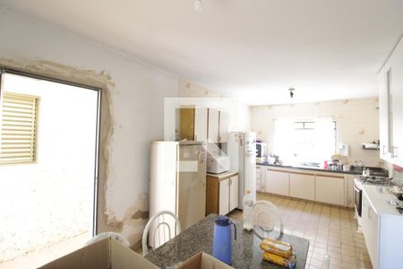 Casa para alugar com 200m², 3 quartos e 1 vagaCozinha