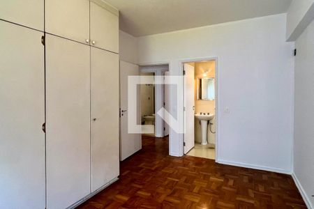 Apartamento à venda com 124m², 3 quartos e 2 vagasSuíte