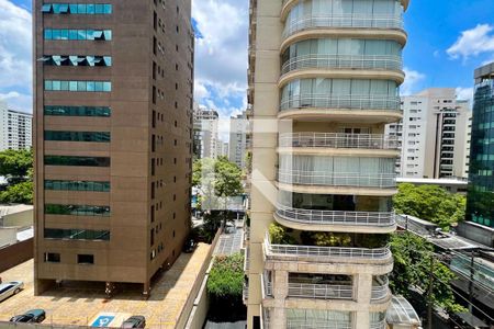 Apartamento à venda com 124m², 3 quartos e 2 vagasVista