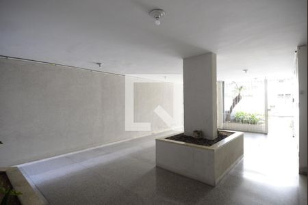 Apartamento à venda com 90m², 2 quartos e sem vagaHall de Entrada