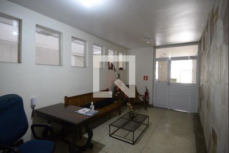 Apartamento à venda com 90m², 2 quartos e sem vagaHall de Entrada