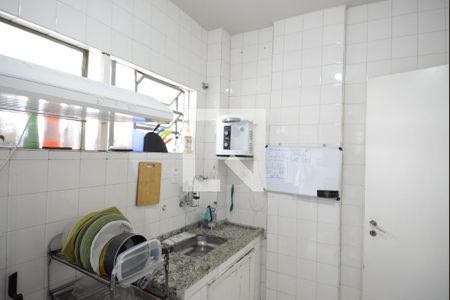 Apartamento à venda com 90m², 2 quartos e sem vagaCorredor de entrada