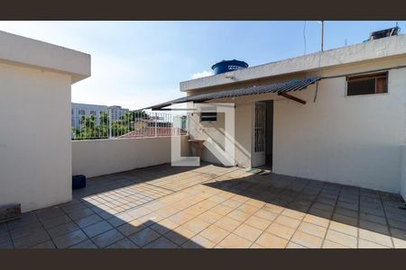 Studio para alugar com 65m², 1 quarto e sem vaga Studio para alugar com 65m², 1 quarto e sem vagaÁrea de Serviço
