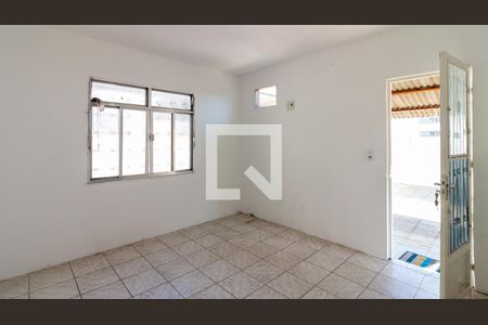 Sala e Quarto de kitnet/studio para alugar com 1 quarto, 65m² em Vista Alegre, Rio de Janeiro