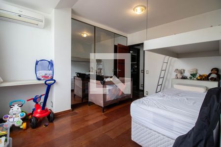Apartamento à venda com 373m², 3 quartos e 2 vagasSuíte 3
